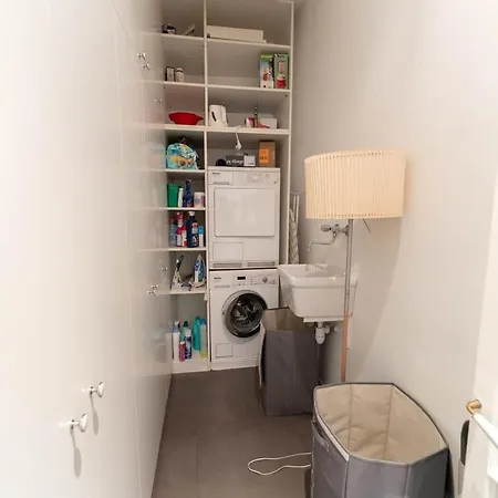 Appartamento Superbe Avec Jardin Piscine, Garage Nizza