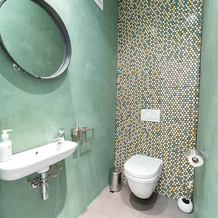 Apartman Superbe Avec Jardin Piscine, Garage