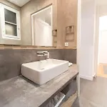 Superbe Avec Jardin Piscine, Garage * 尼斯